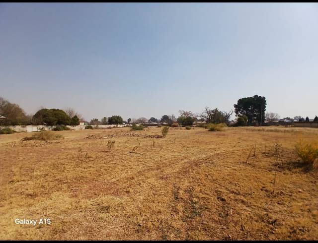 19,757M² VACANT LAND FOR SALE IN RIVERSDALE